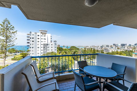 Burgess @ Kings Beach Apartments - Tourism Caloundra 30