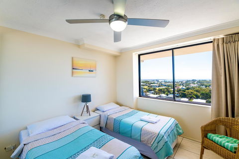 Burgess @ Kings Beach Apartments - Tourism Caloundra 4