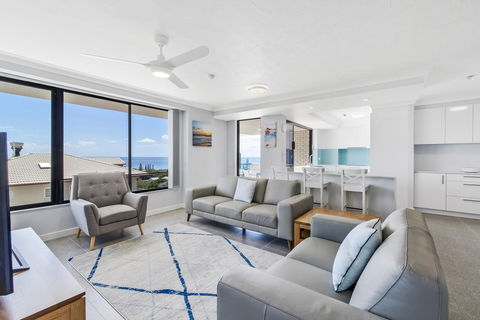 Burgess @ Kings Beach Apartments - Tourism Caloundra 42