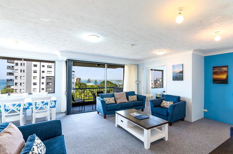 Burgess @ Kings Beach Apartments - Tourism Caloundra 34