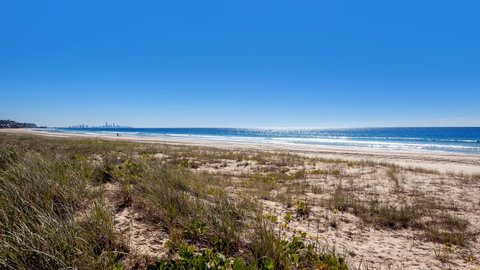 Bilinga Beach Motel - Tourism Caloundra 27