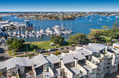 Sailport Mooloolaba Apartments - Tourism Caloundra 0
