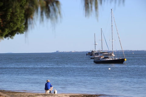 On The Bay Apartments - Tourism Caloundra 8