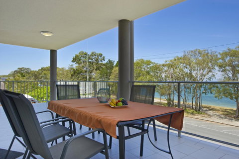 On The Bay Apartments - Tourism Caloundra 7