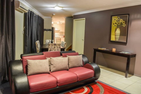 Atricom - Tourism Caloundra 0
