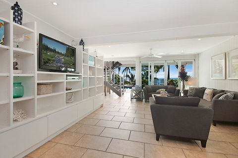 15 Wharf Street - Tourism Caloundra 23