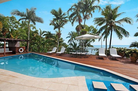 15 Wharf Street - Tourism Caloundra 1