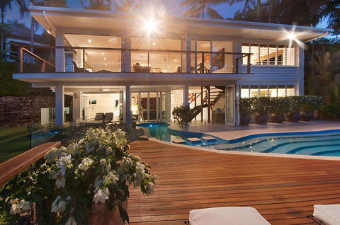 15 Wharf Street - Tourism Caloundra 3