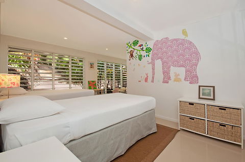 15 Wharf Street - Tourism Caloundra 21