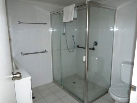 Northwind Beachfront Apartments - Tourism Caloundra 24