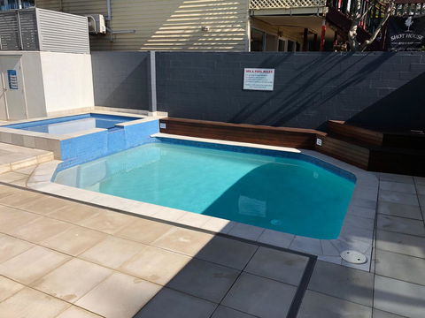 Northwind Beachfront Apartments - Tourism Caloundra 9