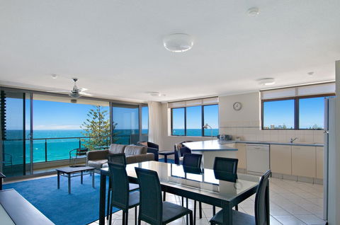 Northwind Beachfront Apartments - Tourism Caloundra 4