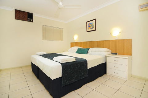 Cairns Queenslander Hotel & Apartments - Tourism Caloundra 18