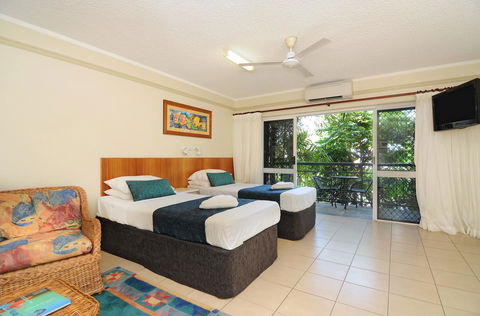 Cairns Queenslander Hotel & Apartments - Tourism Caloundra 7