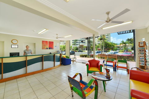Cairns Queenslander Hotel & Apartments - Tourism Caloundra 5