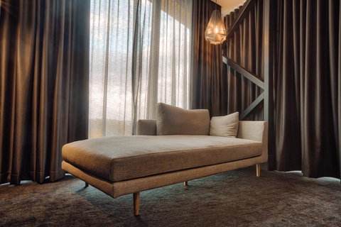 Eatons Hill Hotel - Tourism Caloundra 13