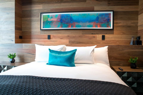 Eatons Hill Hotel - Tourism Caloundra 25