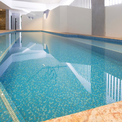 Eatons Hill Hotel - Tourism Caloundra 1