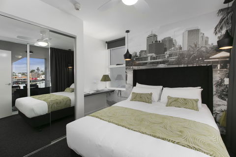 Menso At Southbank - Tourism Caloundra 21
