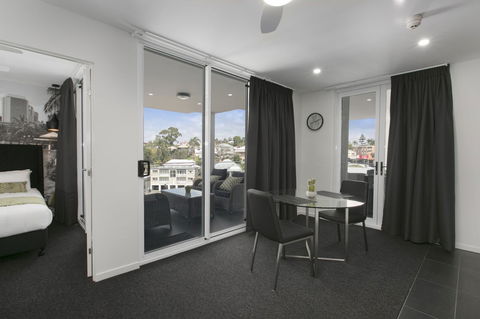 Menso At Southbank - Tourism Caloundra 22