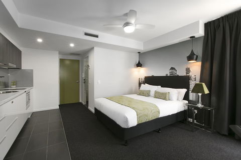 Menso At Southbank - Tourism Caloundra 6