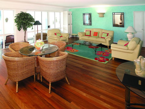 BeachView Apartments At Villa Paradiso - Tourism Caloundra 29