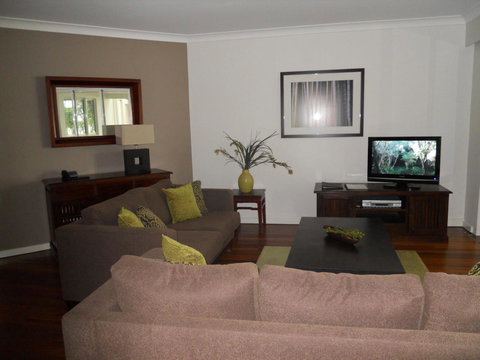 BeachView Apartments At Villa Paradiso - Tourism Caloundra 9