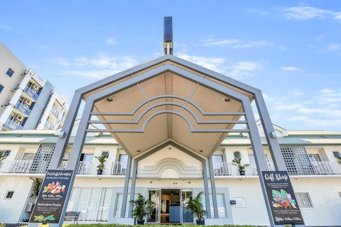 Coral Tree Inn - Tourism Caloundra 30