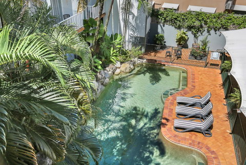 Coral Tree Inn - Tourism Caloundra 21