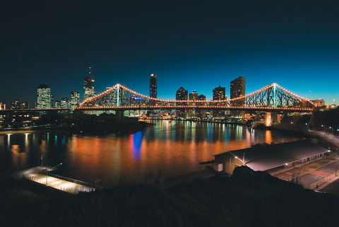 Oaks Brisbane River City Suites - Tourism Caloundra 16
