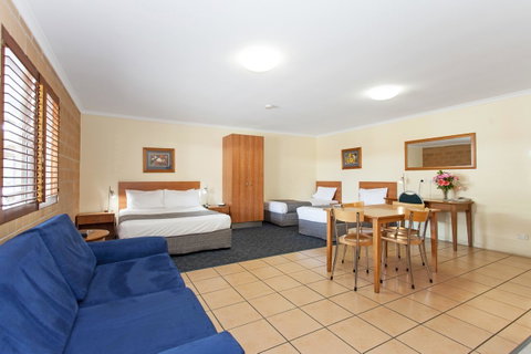 Windmill Motel & Events Centre - Tourism Caloundra 14