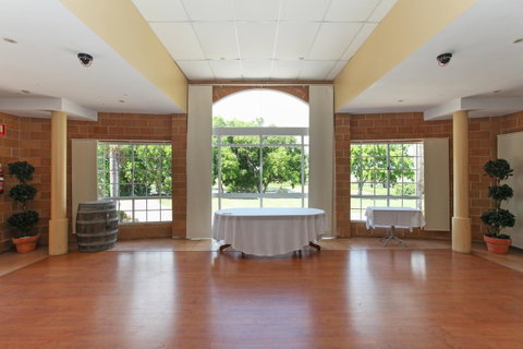 Windmill Motel & Events Centre - Tourism Caloundra 20