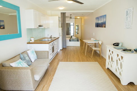 Amaroo At Trinity - Tourism Caloundra 23