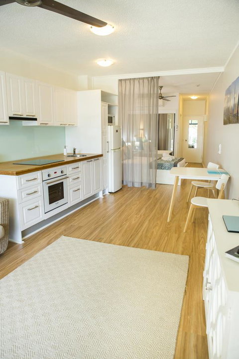 Amaroo At Trinity - Tourism Caloundra 11