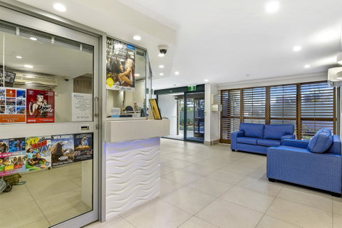 Norfolk Luxury Beachfront Apartments - Tourism Caloundra 2