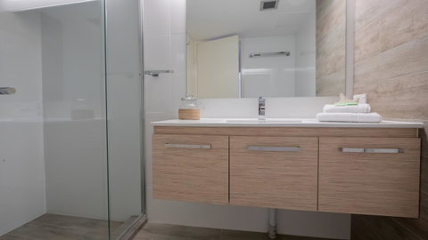 Norfolk Luxury Beachfront Apartments - Tourism Caloundra 15