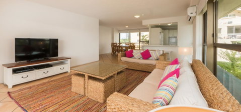 Norfolk Luxury Beachfront Apartments - Tourism Caloundra 26
