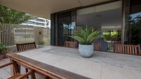 Norfolk Luxury Beachfront Apartments - Tourism Caloundra 23