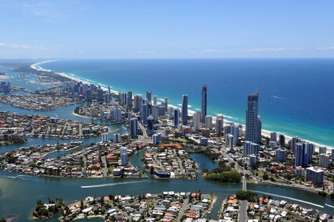 Norfolk Luxury Beachfront Apartments - Tourism Caloundra 4