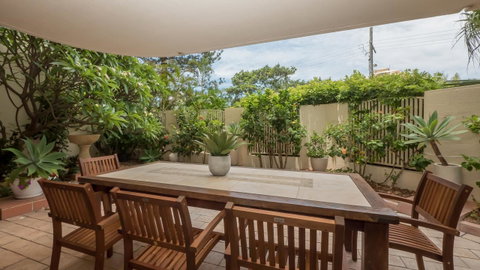 Norfolk Luxury Beachfront Apartments - Tourism Caloundra 14