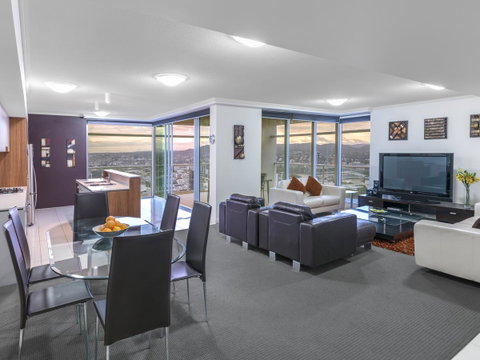 Oaks Brisbane Casino Tower Suites - Tourism Caloundra 12