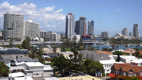 The Meriton Apartments On Main Beach - Tourism Caloundra 20