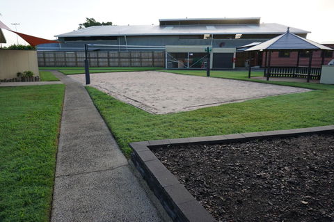 YAL Cairns - A Motel That Makes A Difference - Tourism Caloundra 35