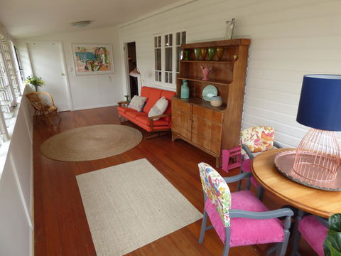 Lilly Pilly House - Tourism Caloundra 9
