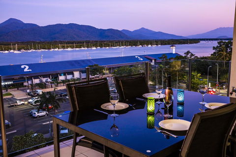 Jack And Newell Holiday Apartments - Tourism Caloundra 32