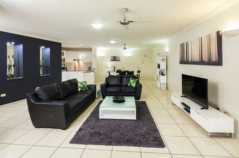 Jack And Newell Holiday Apartments - Tourism Caloundra 26