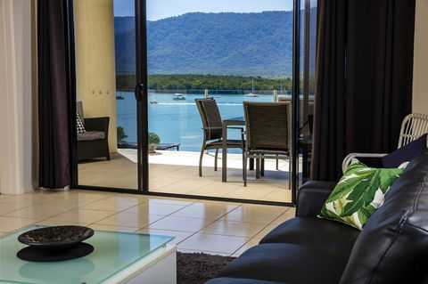 Jack And Newell Holiday Apartments - Tourism Caloundra 1