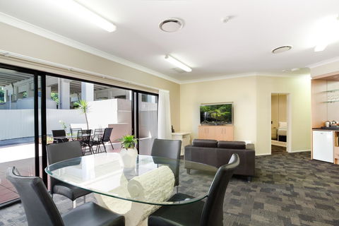 Riverside Hotel Southbank - Tourism Caloundra 16