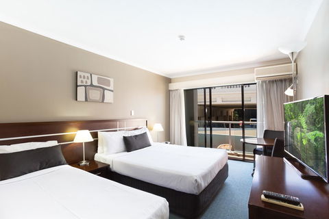 Riverside Hotel Southbank - Tourism Caloundra 1