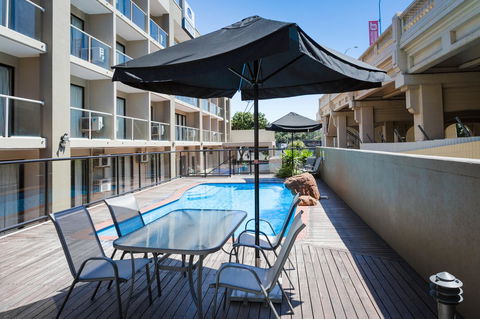 Riverside Hotel Southbank - Tourism Caloundra 10